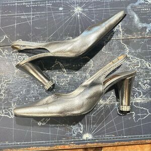 Vintage Cianni Metallic Silver Heels with Rhinestone Detail - Size 8M